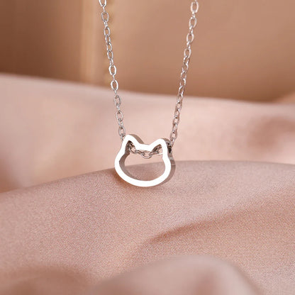 Cat Necklace in Stainless Steel - Delicacy and Style in Every Detail