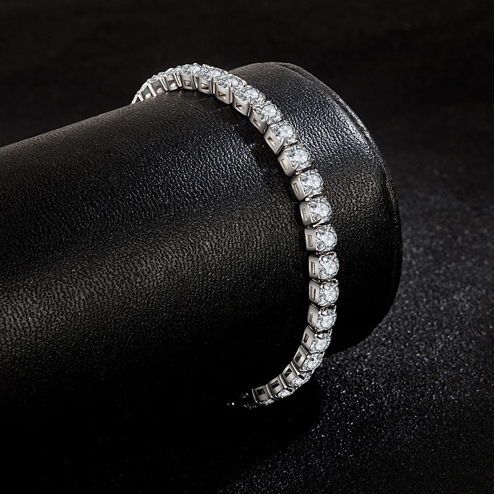 925 Silver Women's Bracelet with Zirconia – Elegance and Delicacy