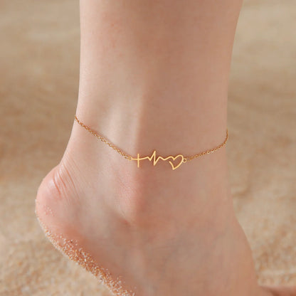 Ankle Bracelet: Heart and Paw - A Charm in Every Step