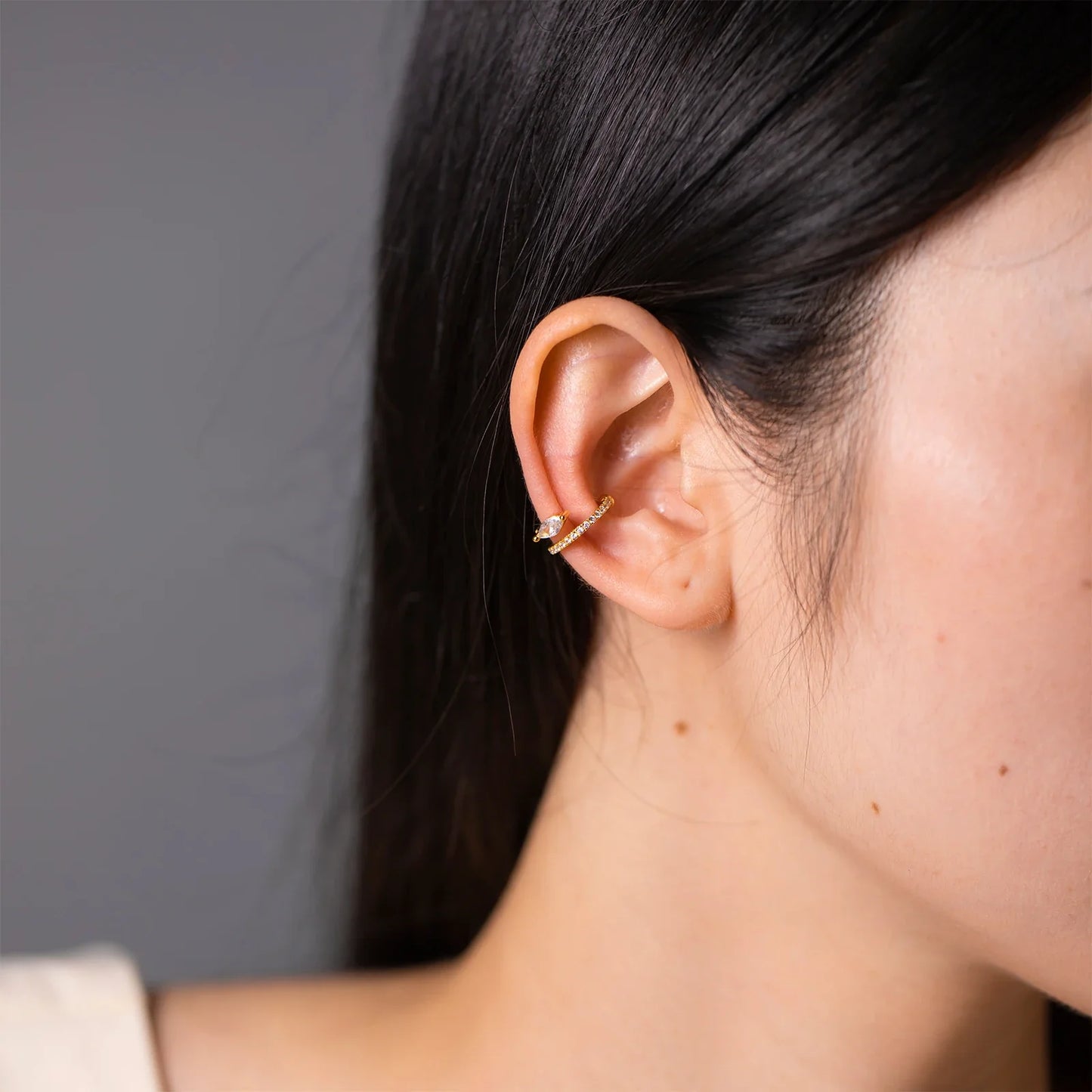 Silver Ear Cuff Earring with Zirconia - Luxurious, No Piercing Required