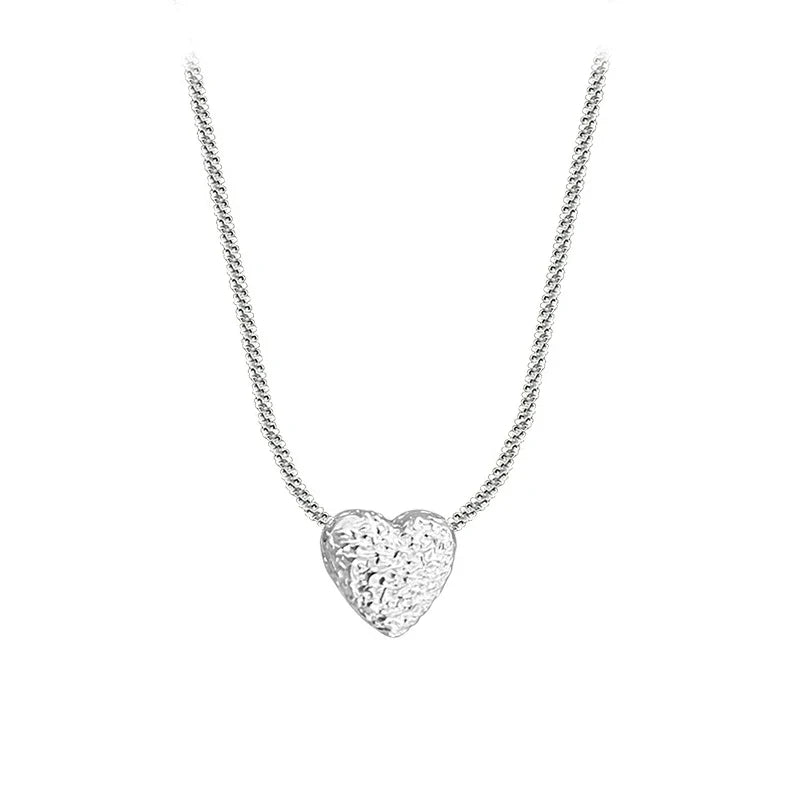 925 Silver Necklace with Heart Pendant – A Touch of Love for Special Moments